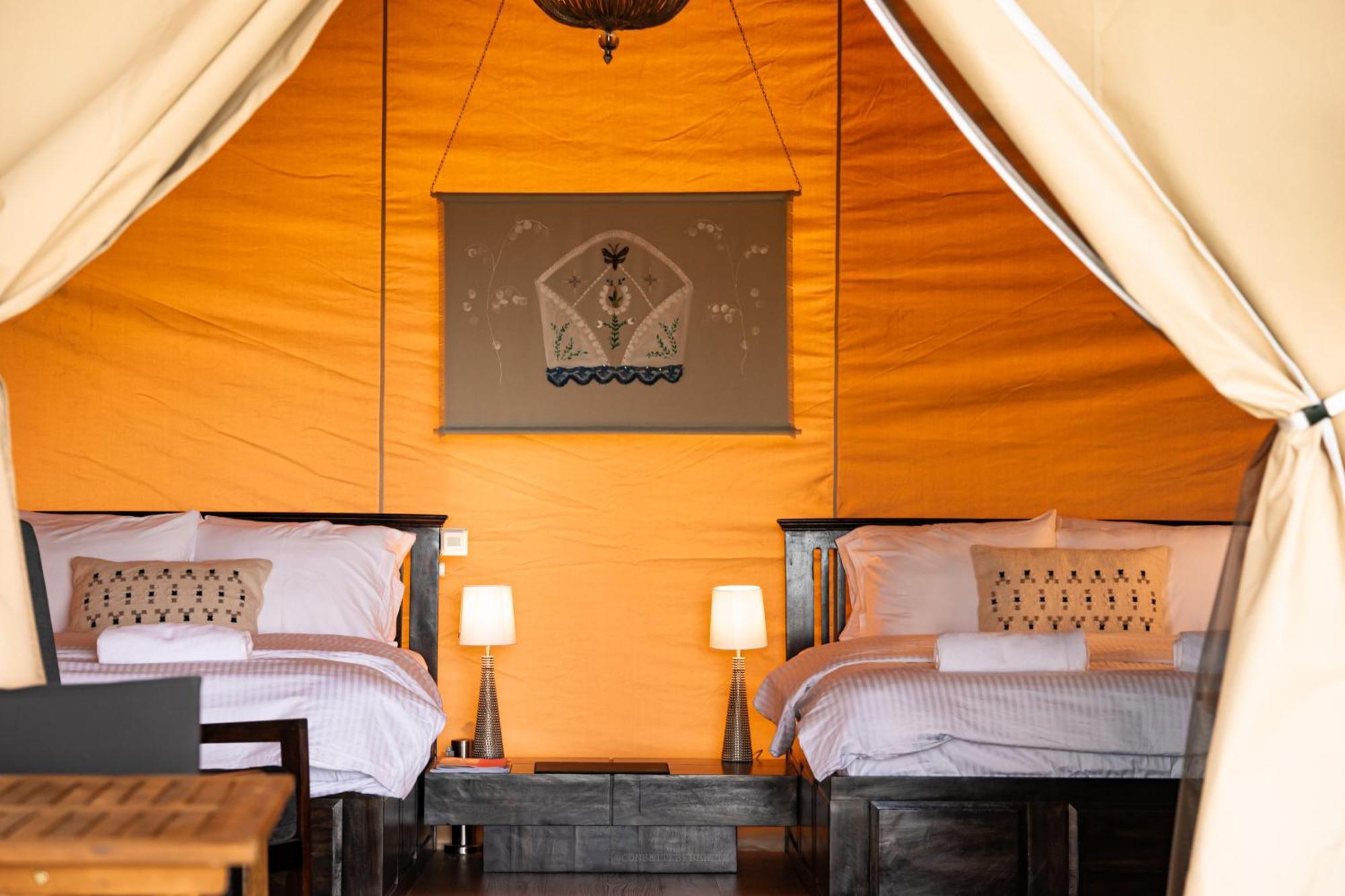 Mia Glamping Hotel Orissaare Exterior foto